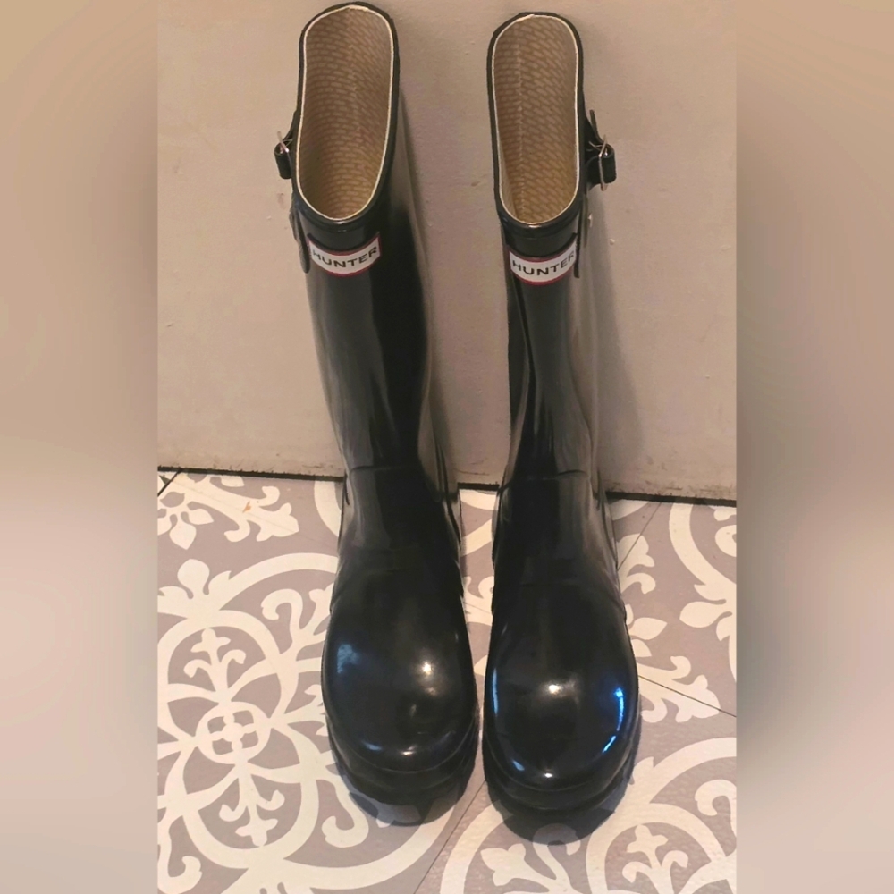 Hunter Glossy Black Waterproof Boots